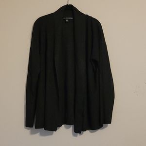 100% silk Size L Ellen Tracy Cardigan